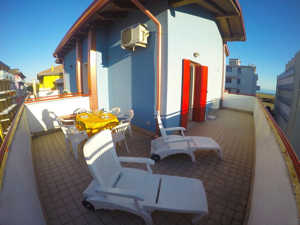 Residence Al Mare - Agenzia Cocal Caorle Ruang foto
