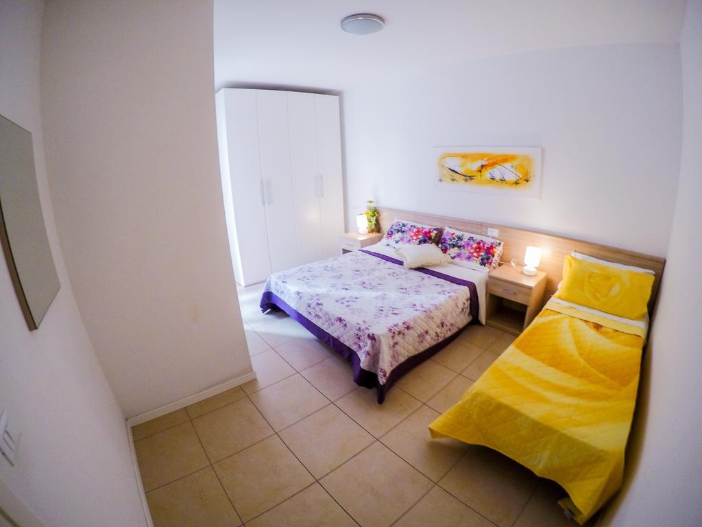 Residence Al Mare - Agenzia Cocal Caorle Ruang foto